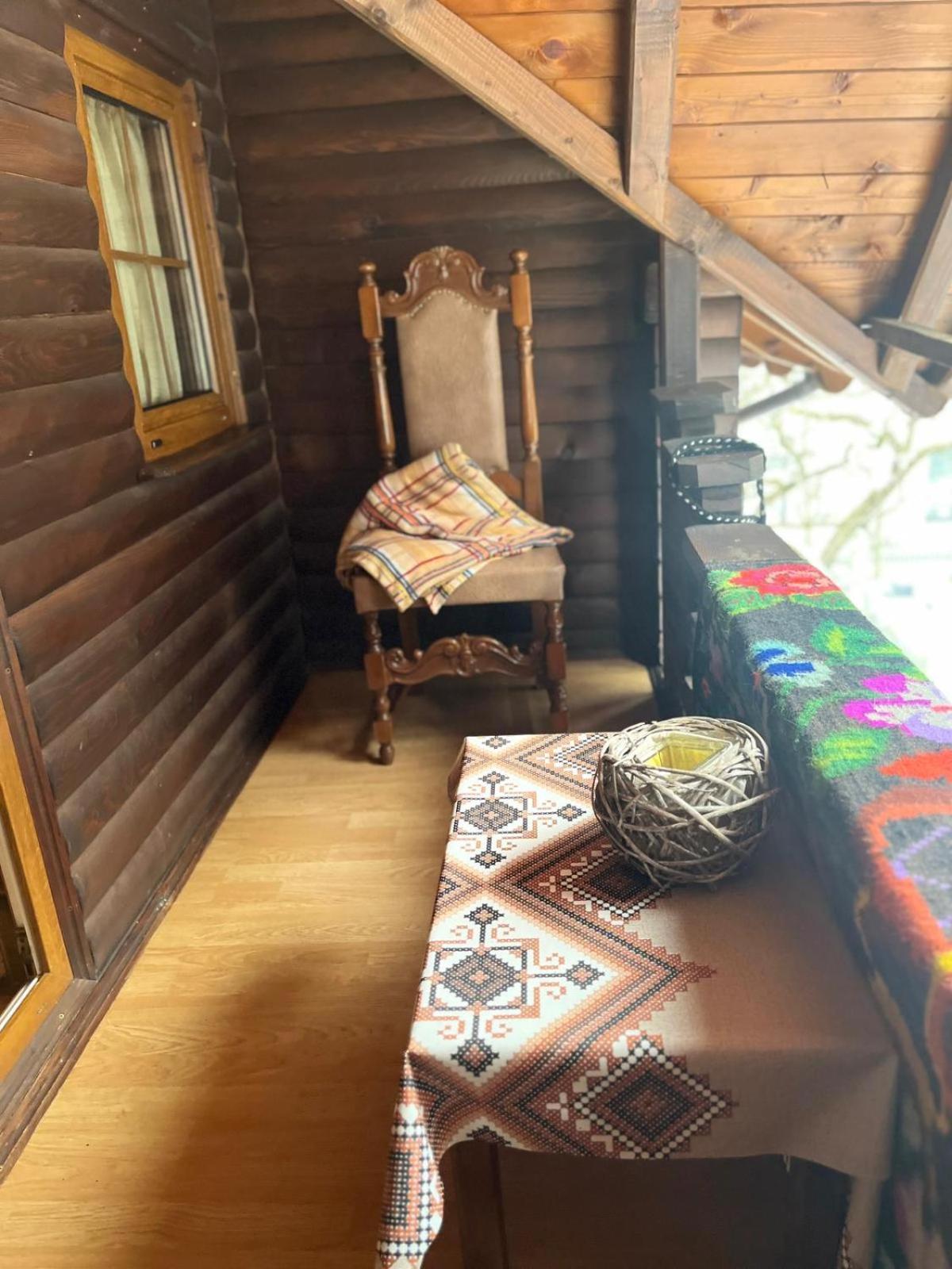 Cabana Rustic Borşa Habitación foto